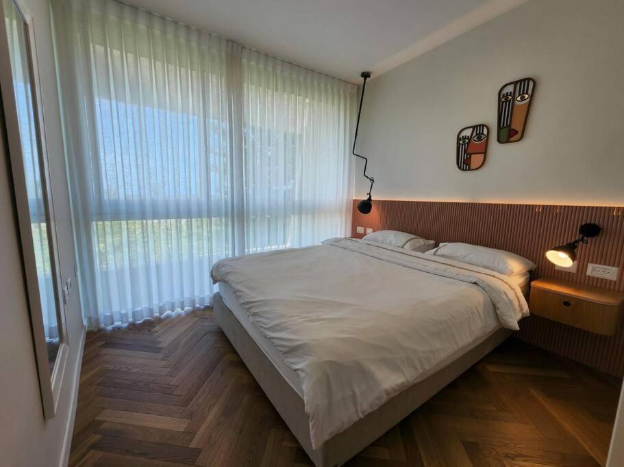 Lasuita- Exclusive Cesarea- Sea View *